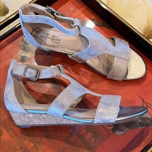 NWT Clarks Collection Leather Metallic Sandals size 7